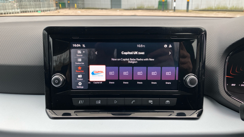 SEAT Arona 1.0 TSI SE 5dr Petrol Hatchback